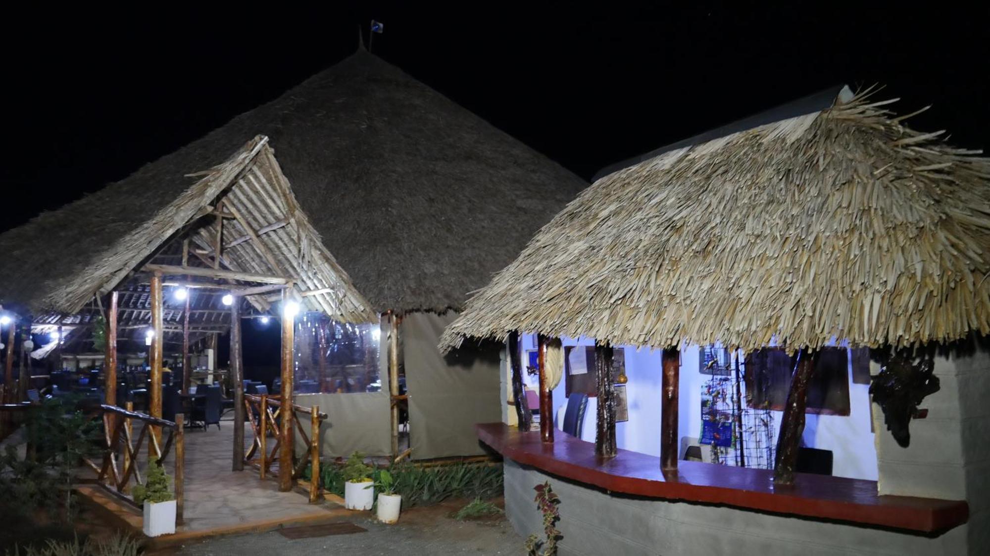 Tausa Tsavo Eco Lodge Voi Bagian luar foto