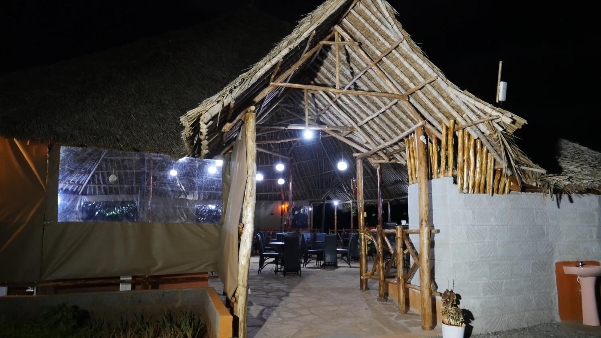 Tausa Tsavo Eco Lodge Voi Bagian luar foto